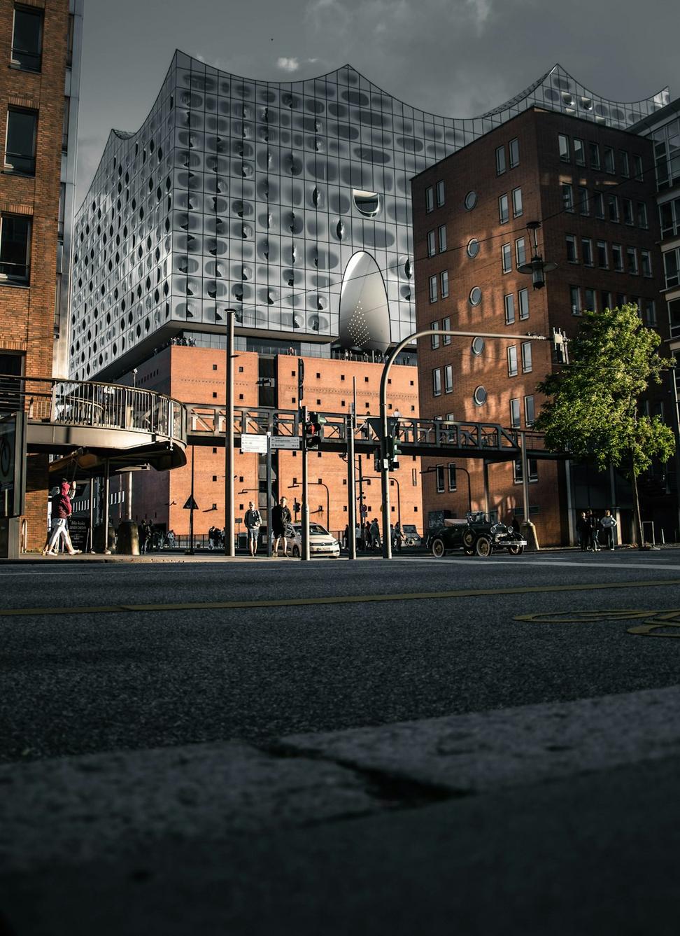 Queens Quay Plaza